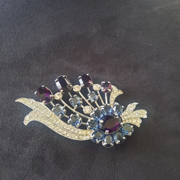 Vintage Eisenberg Ice Brooch - Picture 4 of 12